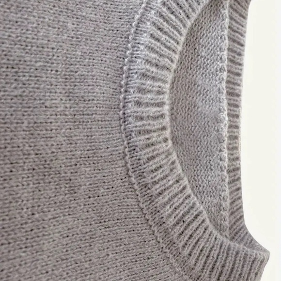 COPY - NWT COZY PLUS STYLE SWEATER WITH AWESOME DETAIL STITCHING 08 - Picture 3 of 3